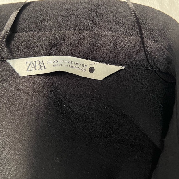 Zara Cropped Blouse - Picture 5 of 6